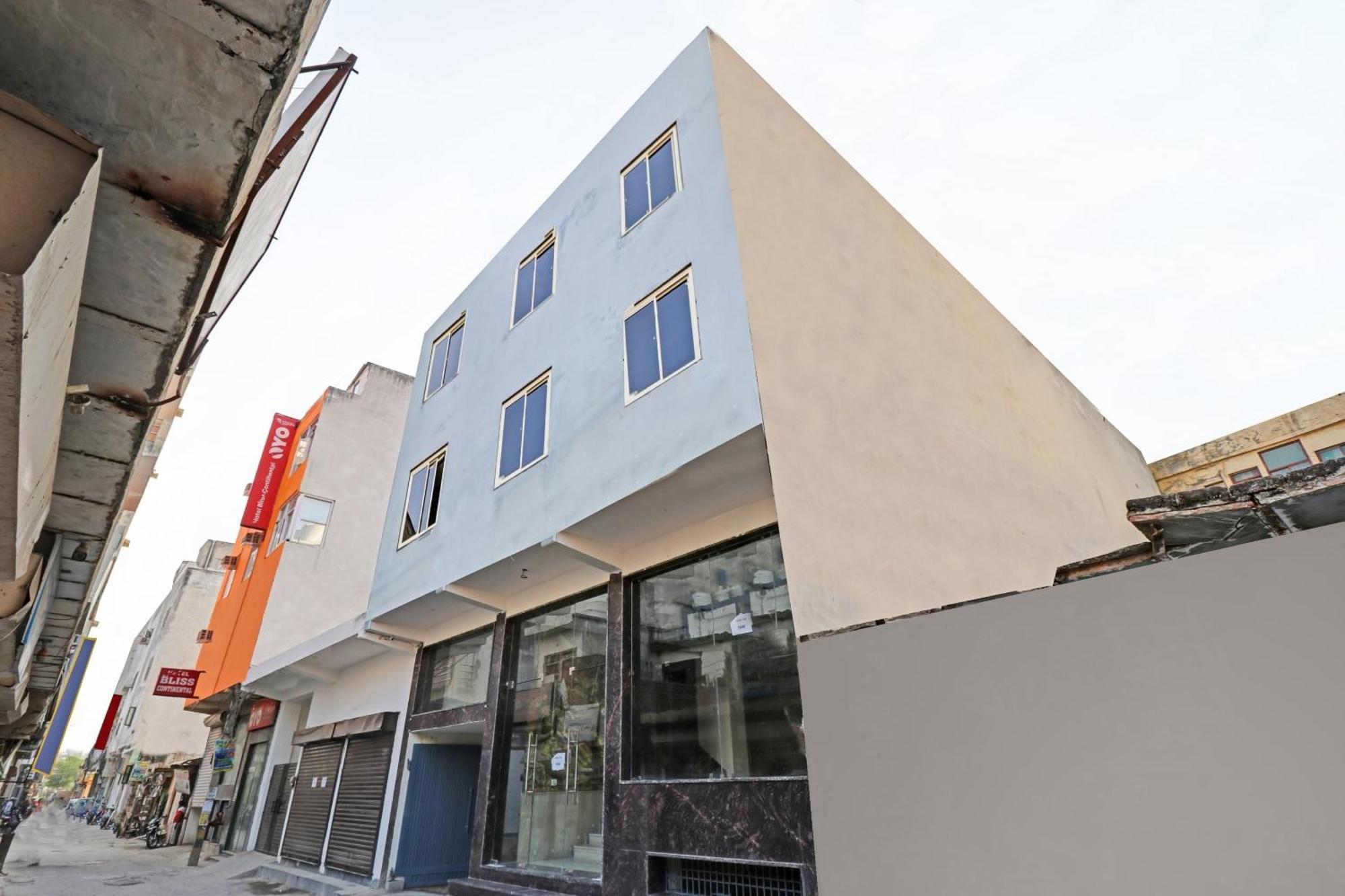 Townhouse Tark Inn Yeni Delhi Dış mekan fotoğraf