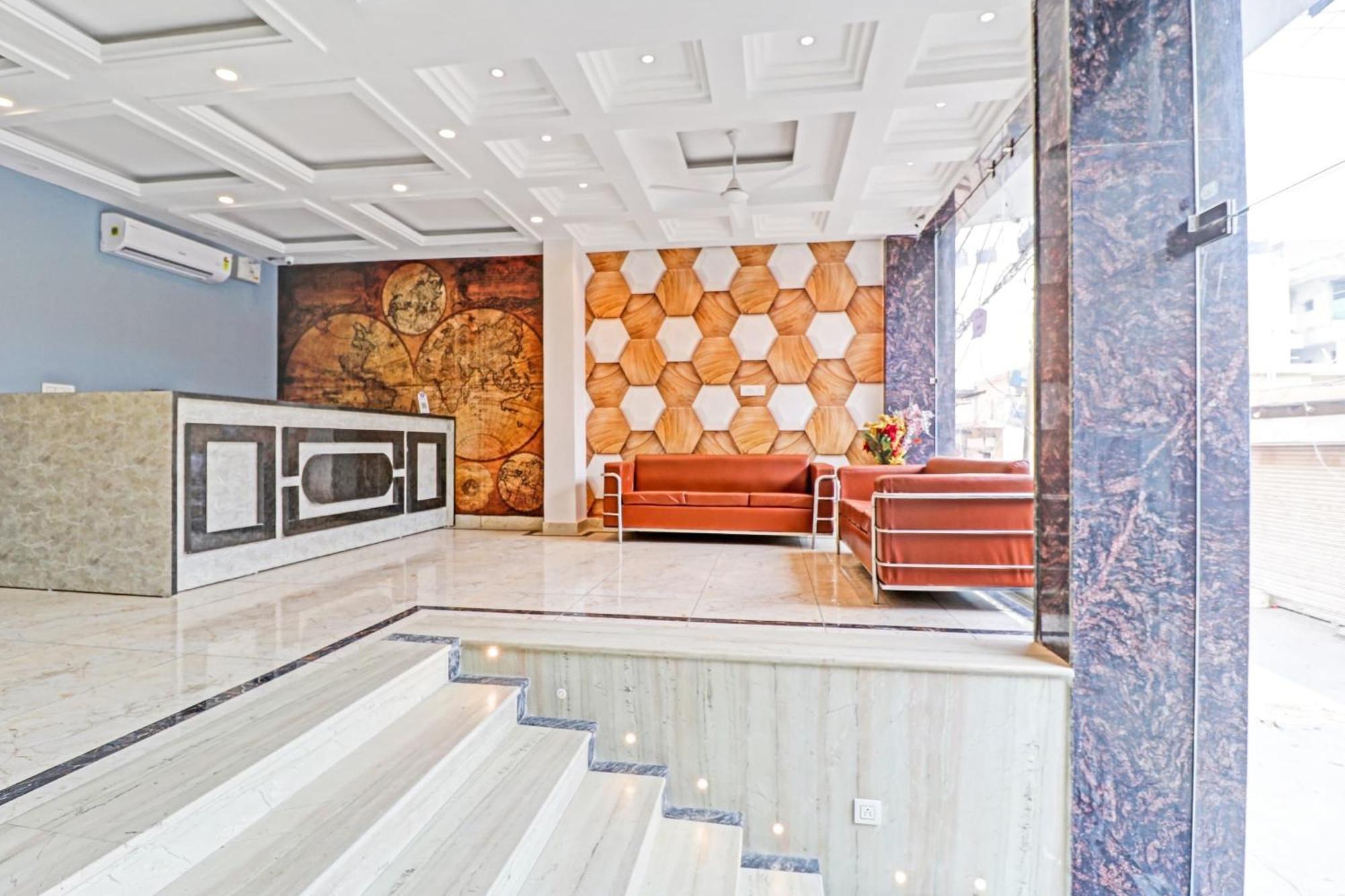Townhouse Tark Inn Yeni Delhi Dış mekan fotoğraf
